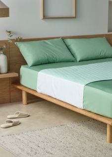 Staydry Blue E Bed Pad With Wings King Single 2000ml Aqua